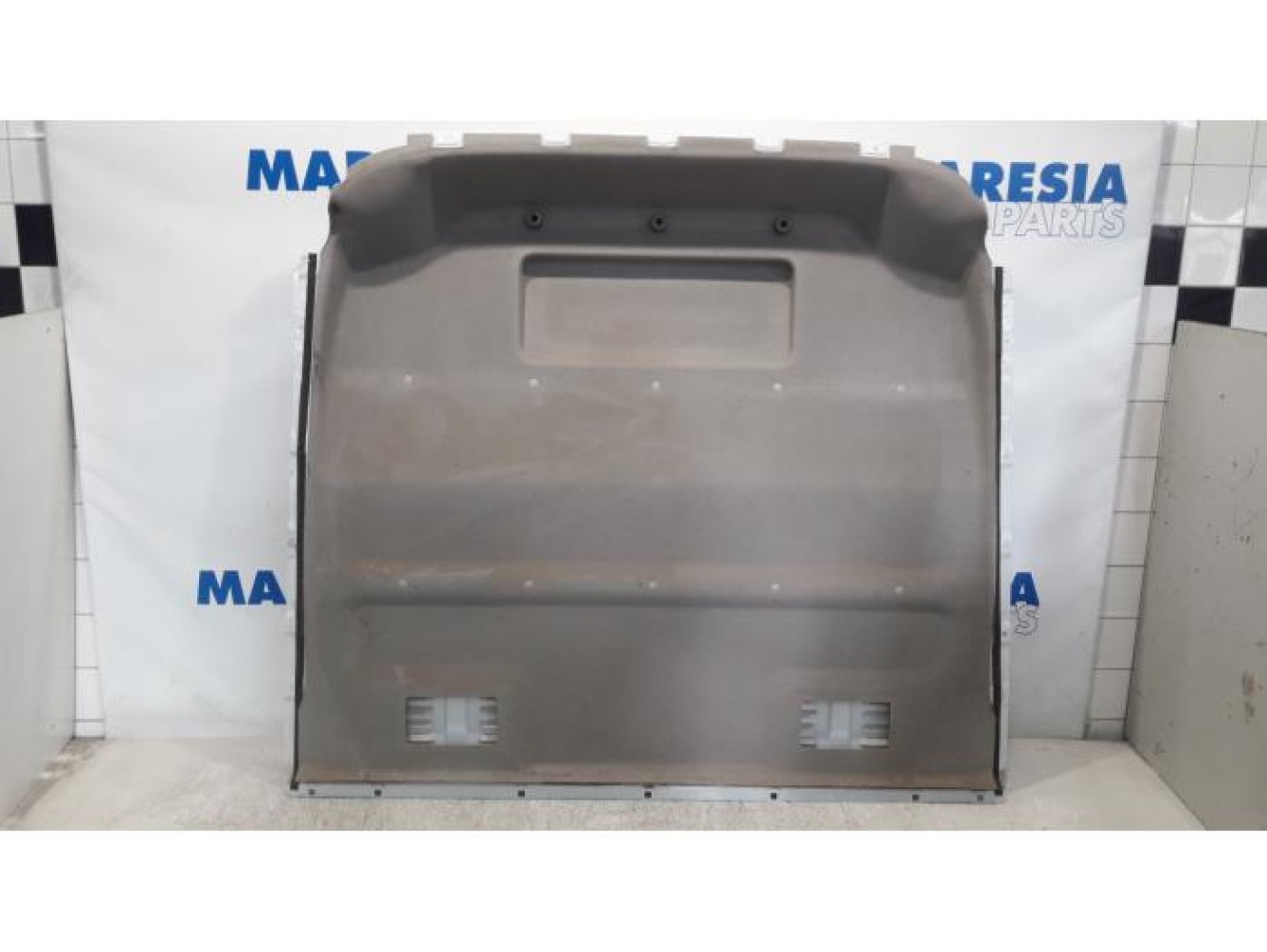 Renault - Master - Cabin bulkhead