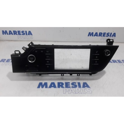 Citroen - C4 Picasso - Multi-media control unit