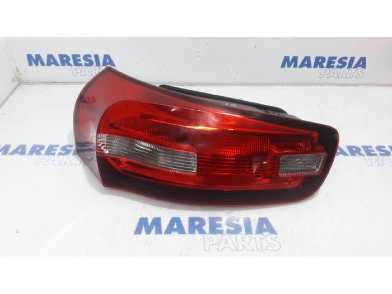 Citroen - C4 Picasso - Rücklicht links