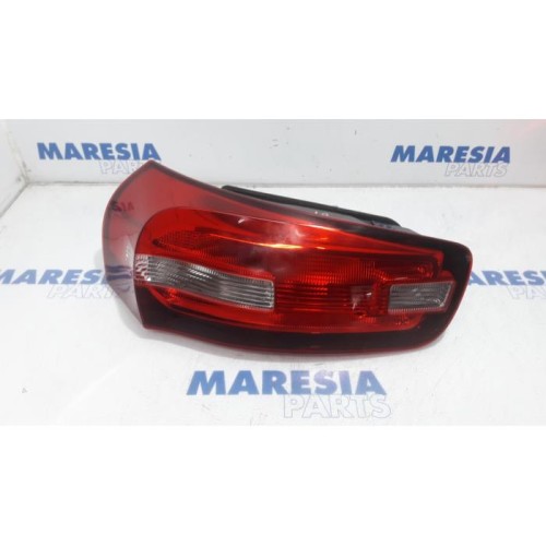 Citroen - C4 Picasso - Taillight, left
