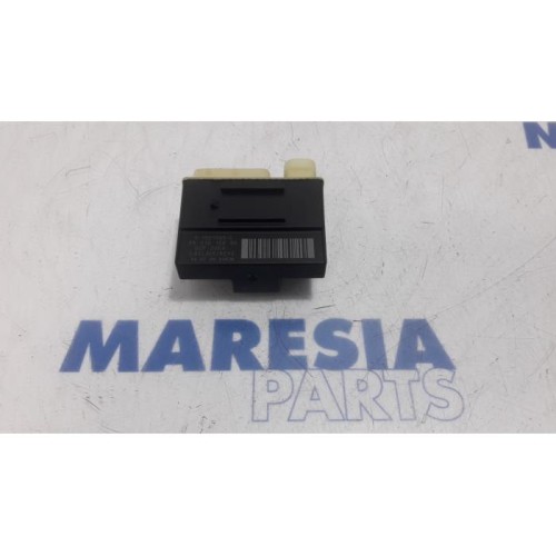 Citroen - C4 Picasso - Relay