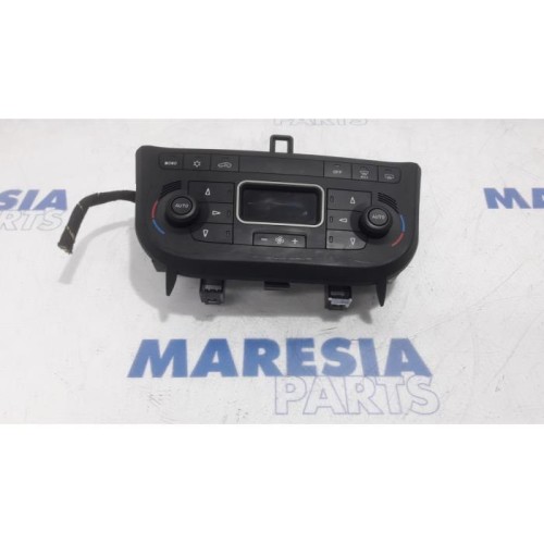 Alfa Romeo - Mito - Panneau de commandes chauffage