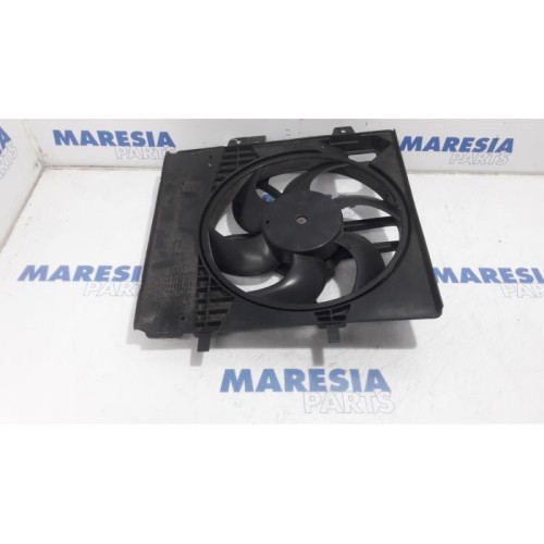 Peugeot - 207 - Fan motor