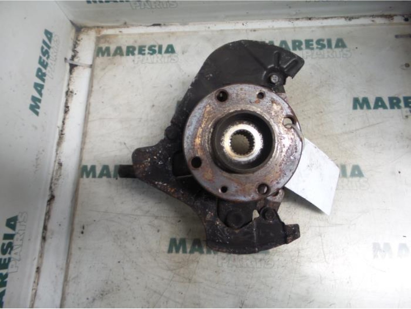 Fiat - Panda - Knuckle, front right