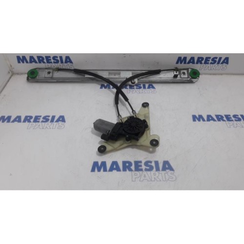 Renault - Master - Window mechanism 2-door, front right