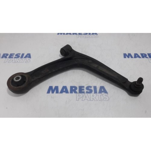 Fiat - 500 - Front lower wishbone, right