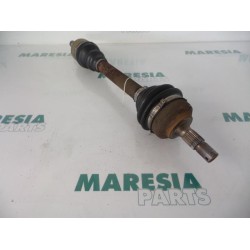 Peugeot - 406 - Aandrijfas links-voor