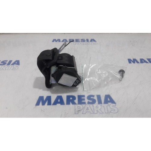 Peugeot - 508 - Rear seatbelt, right