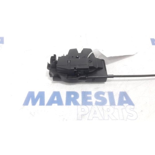 Peugeot - 508 - Tailgate lock mechanism