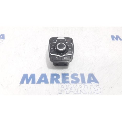 Peugeot - 508 - Regelunit Multi Media