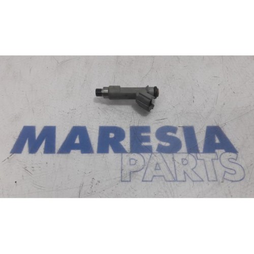 Peugeot - 107 - Injector (petrol injection)