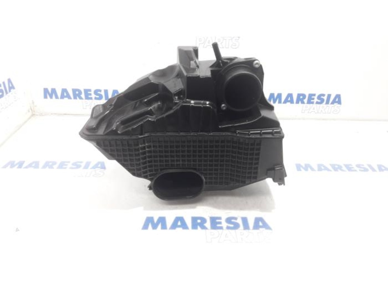 Renault - Clio - Air box