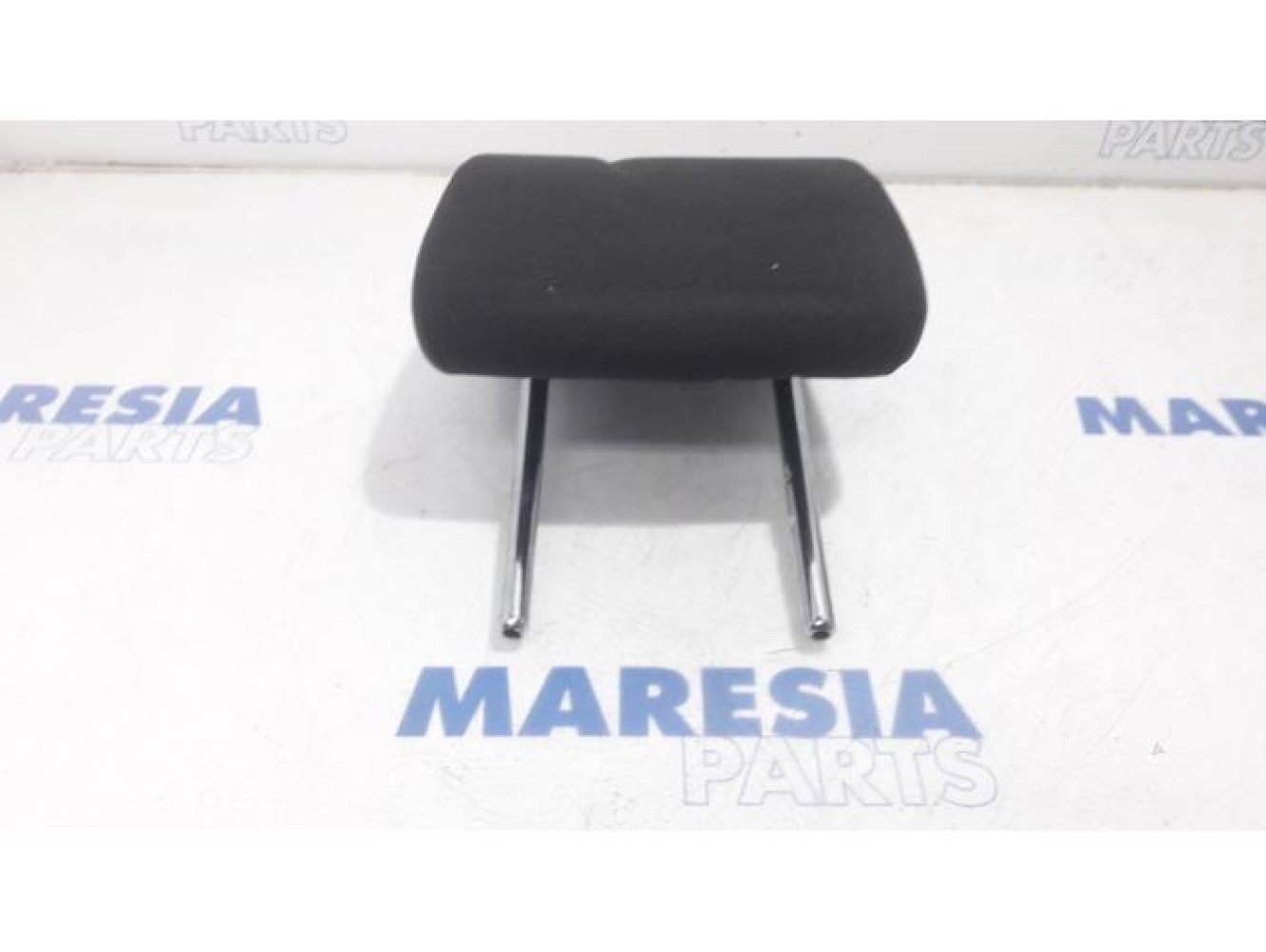 Peugeot - 3008 - Headrest