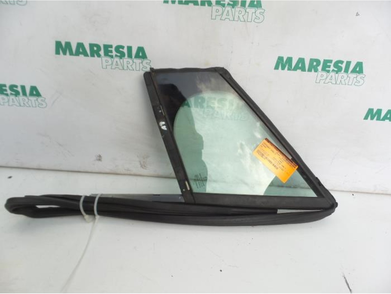 Peugeot - 308 - Dreieckfenster links vorne