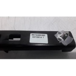 Peugeot - 508 - Seatbelt guide