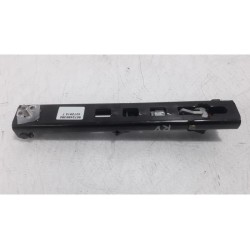 Peugeot - 508 - Seatbelt guide
