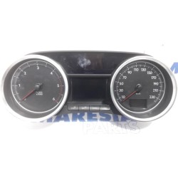 Peugeot - 508 - Instrumentenbrett