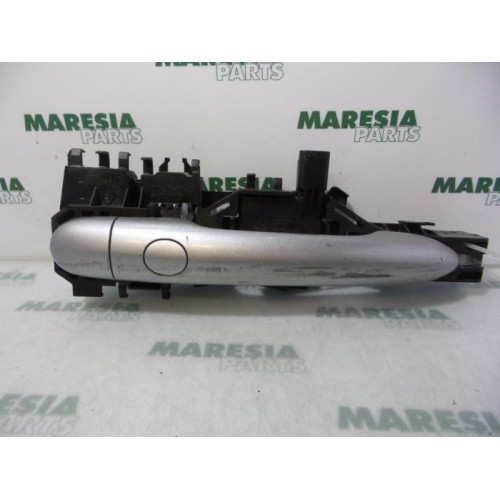 Renault - Megane Scenic - Rear door handle 4-door, right