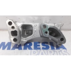 Citroen - Jumpy - Engine mount