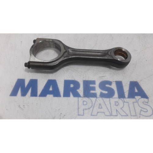 Citroen - Jumpy - Connecting rod
