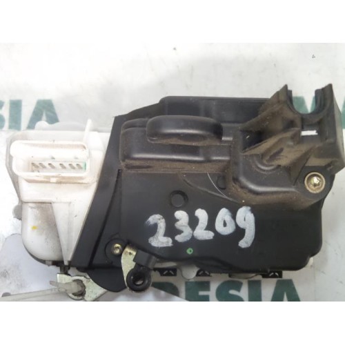 Peugeot - 307 - Front door lock mechanism 4-door, right