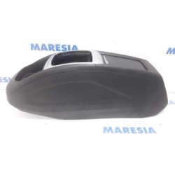 Citroen - C4 Picasso - Middle console