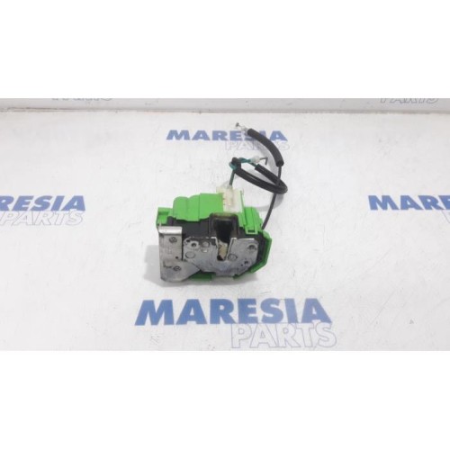 Alfa Romeo - Giulietta - Front door lock mechanism 4-door, right