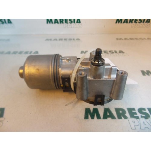 Peugeot - 207 - Front wiper motor