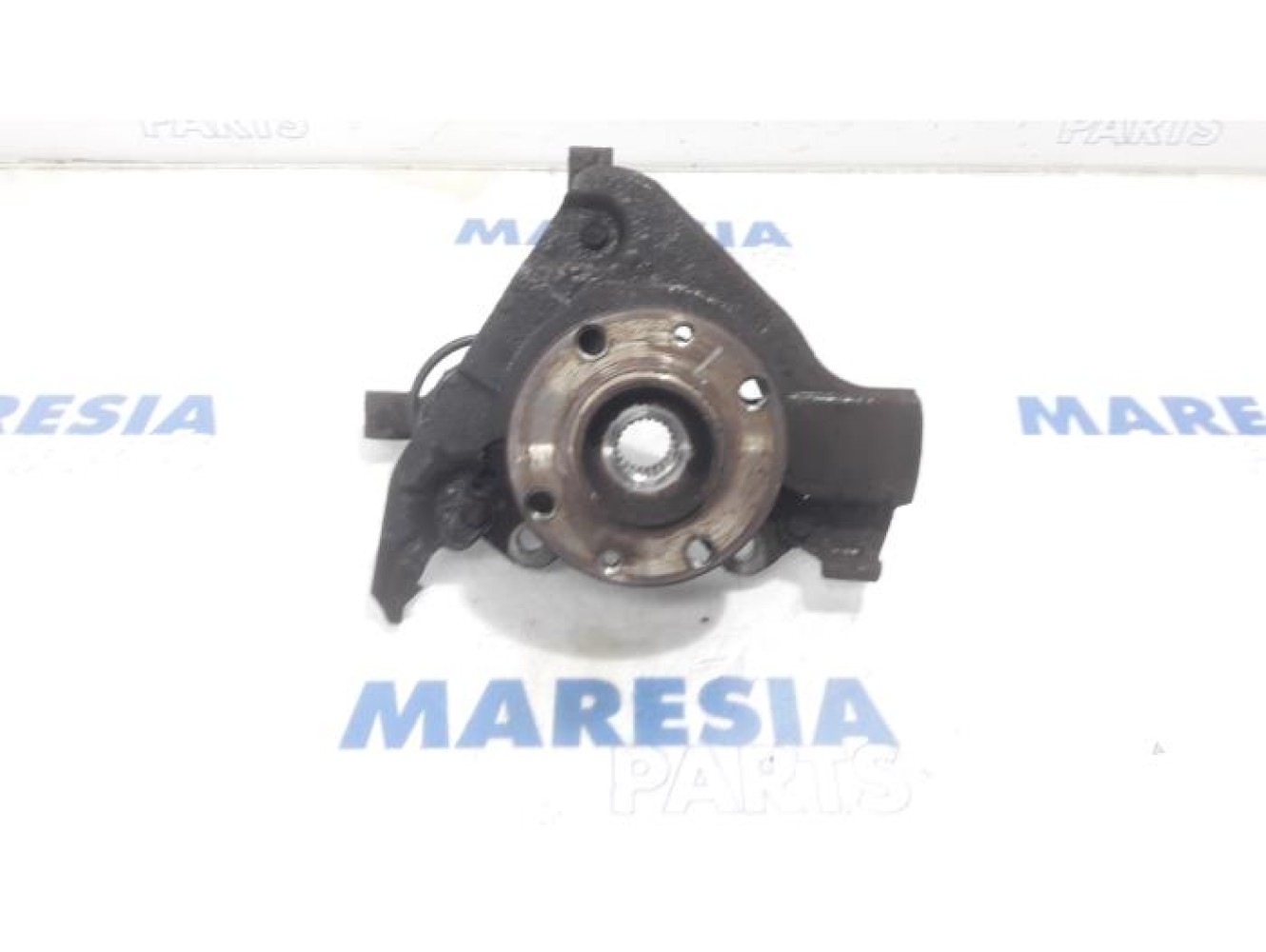 Fiat - Idea - Knuckle, front left