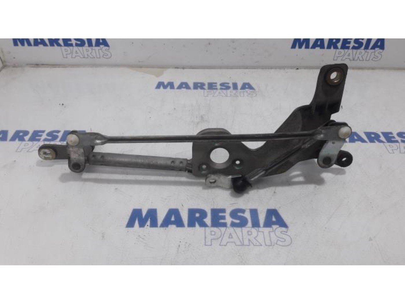 Fiat - Idea - Wiper mechanism