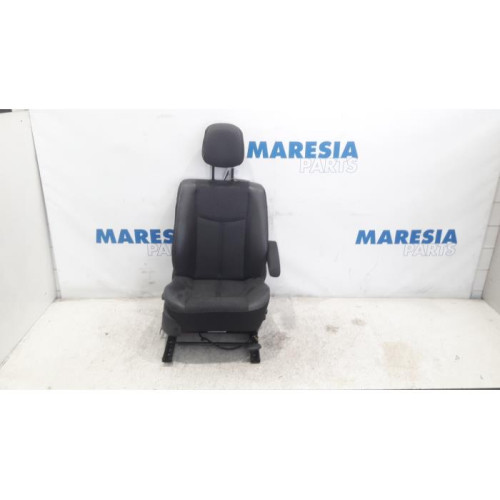 Renault - Espace - Seat, right