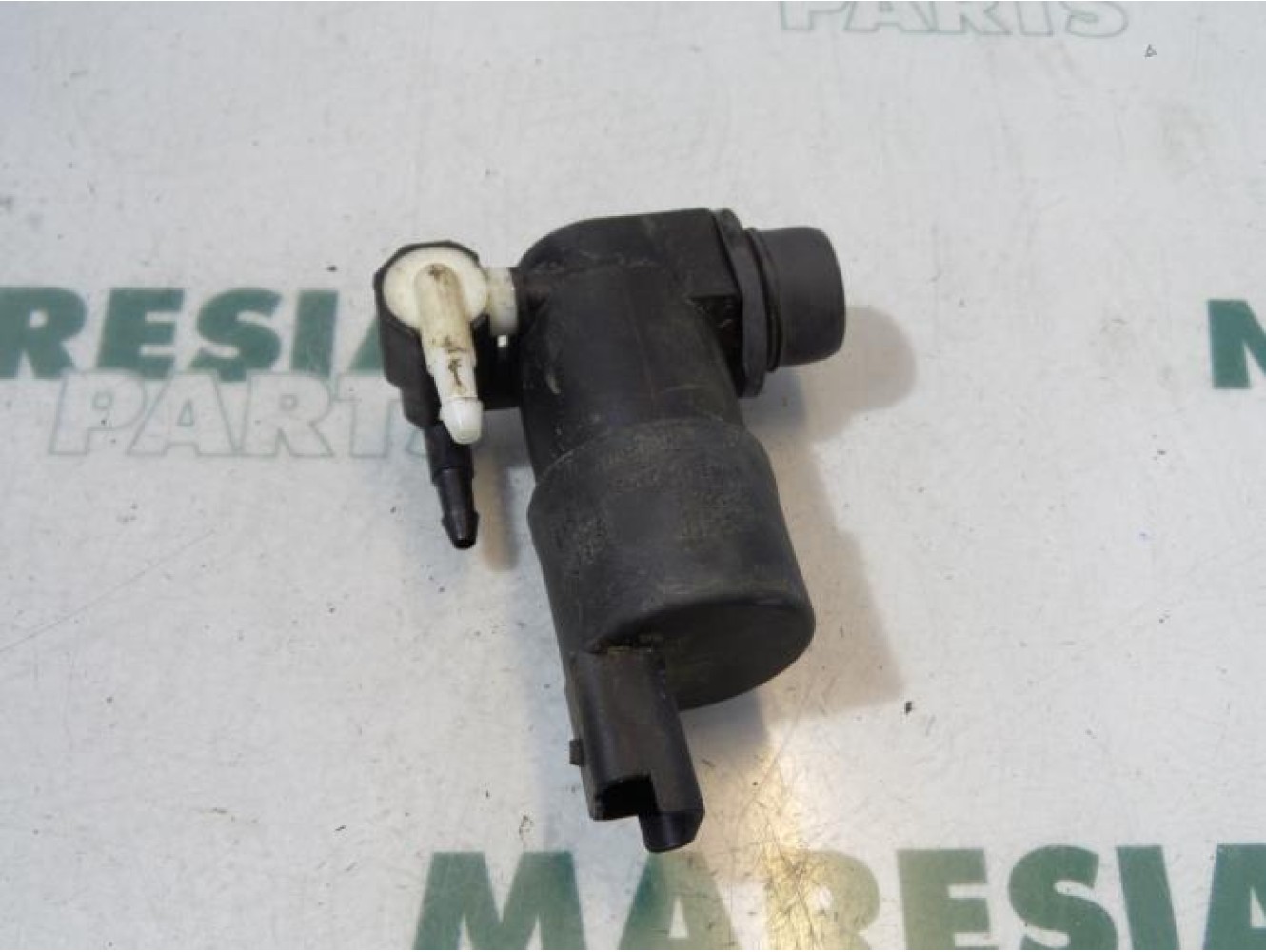 Peugeot - 207 - Scheibensprüherpumpe vorne