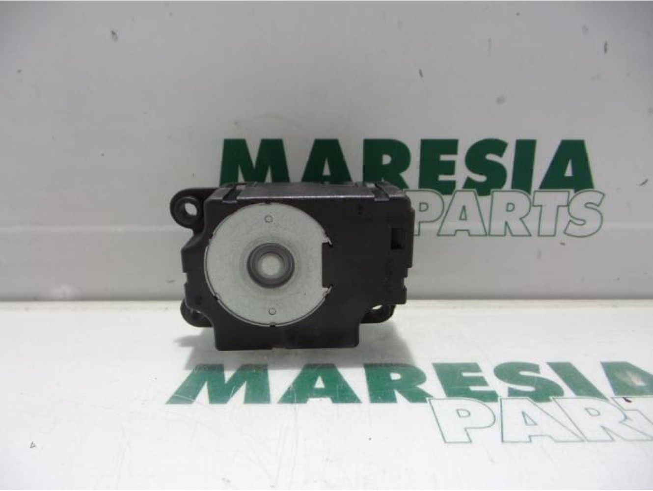 Peugeot - 207 - Heater valve motor