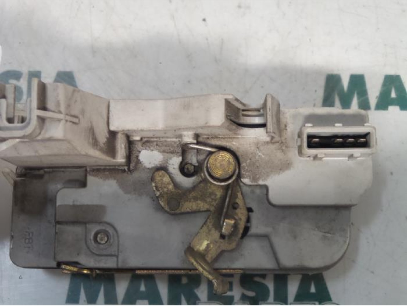Peugeot - 307 - Rear door lock mechanism 4-door, left