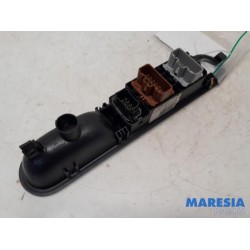 Renault - Espace - Multi-functional window switch