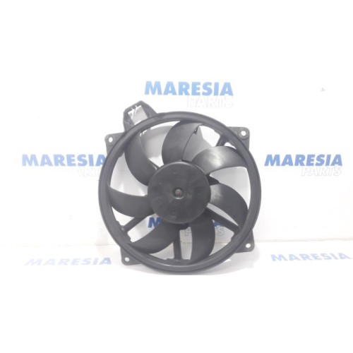 Renault - Megane - Fan motor