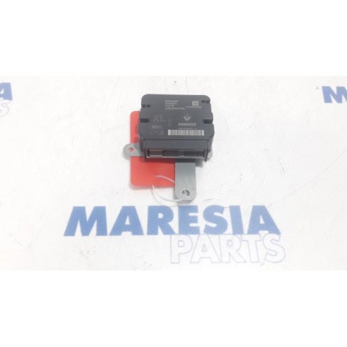 Renault - Clio - Airbag Module