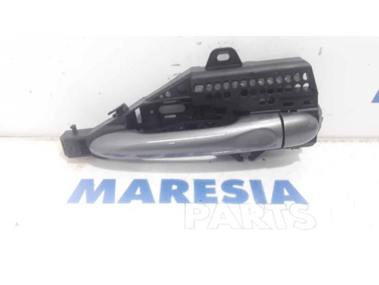 Renault - Clio - Front door handle 4-door, right