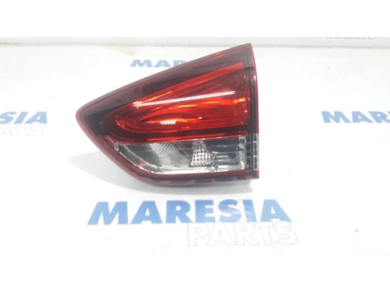 Renault - Clio - Taillight, right