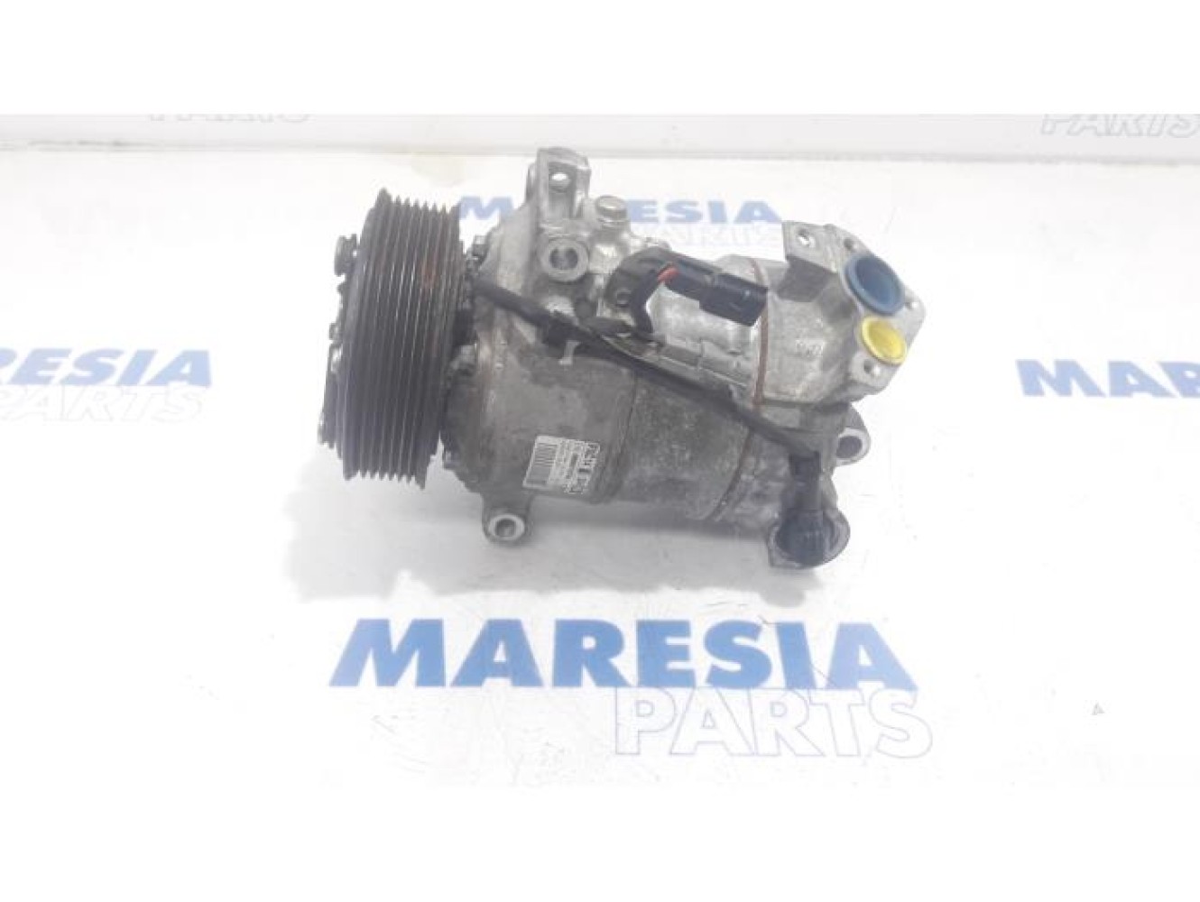 Renault - Megane - Air conditioning pump