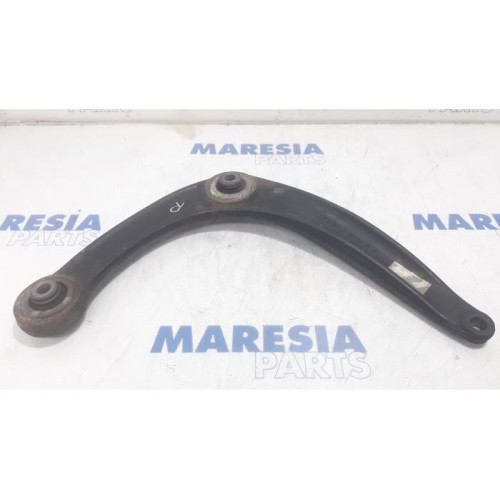 Peugeot - 5008 - Front lower wishbone, right