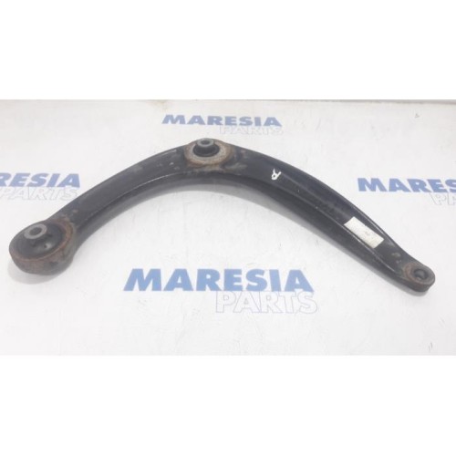 Peugeot - 3008 - Front lower wishbone, right