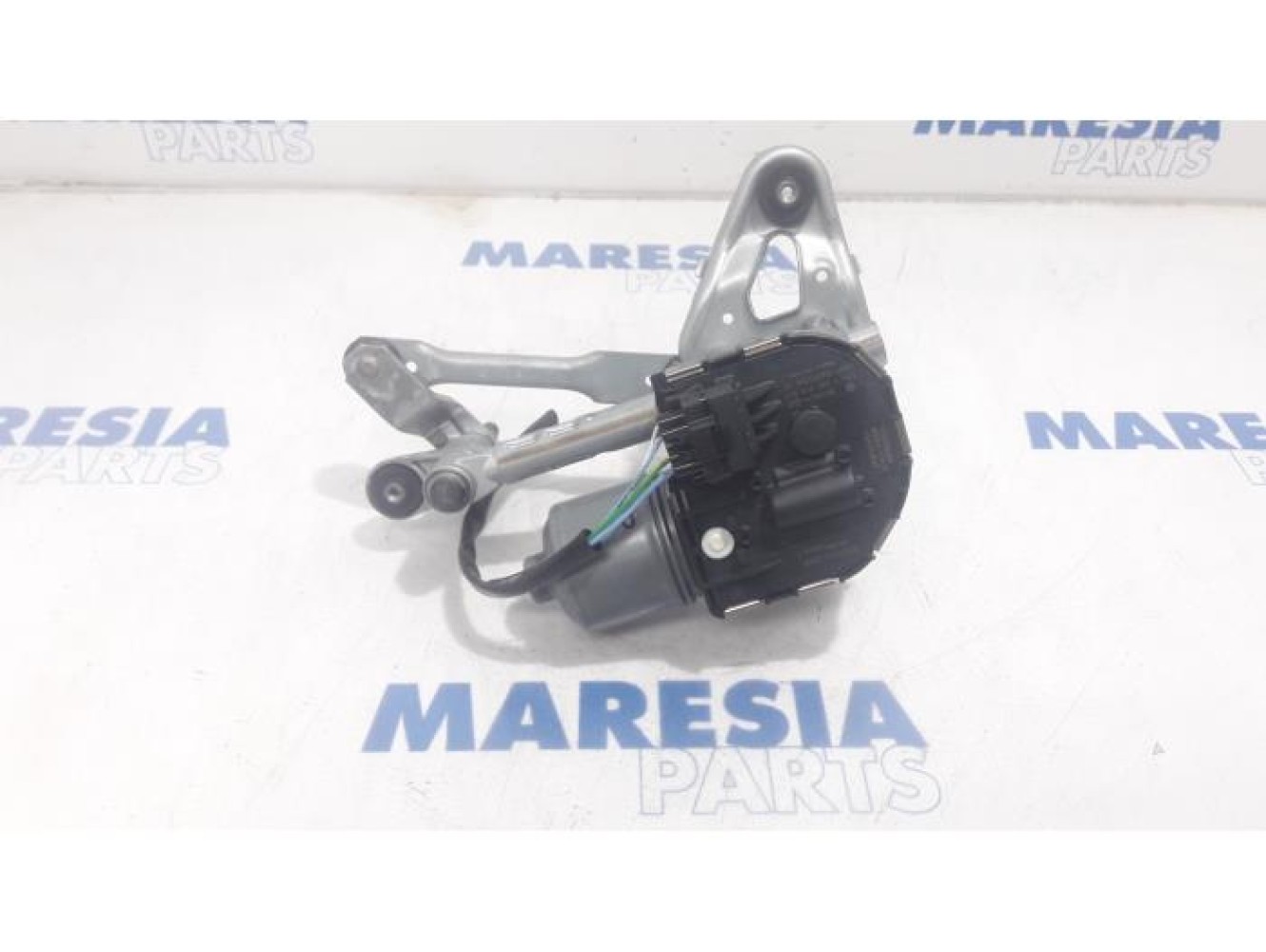 Peugeot - 3008 - Front wiper motor