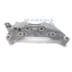 Peugeot - 2008 - Engine mount