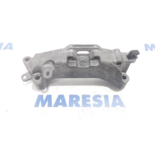 Peugeot - 2008 - Support moteur