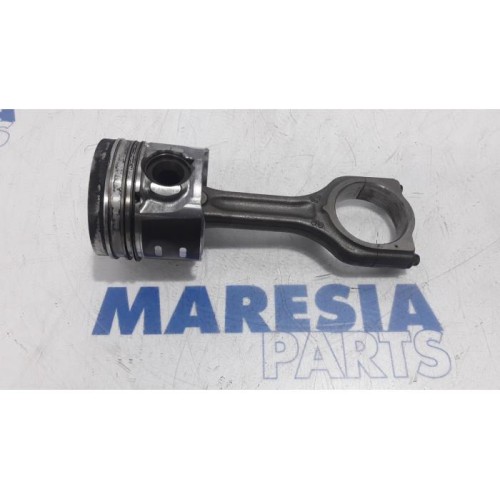 Citroen - Berlingo - Piston