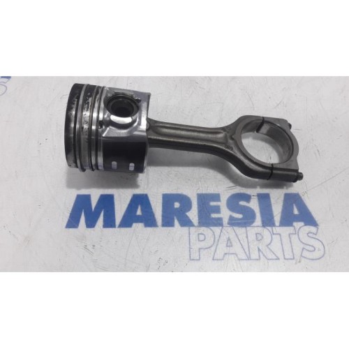 Citroen - Berlingo - Piston
