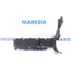 Citroen - Berlingo - Rocker cover