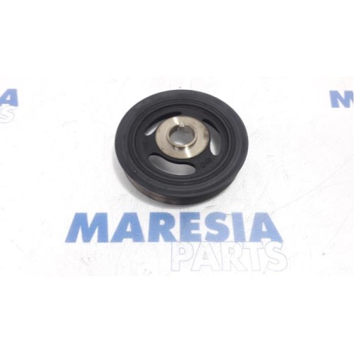 Citroen - DS3 - Crankshaft pulley