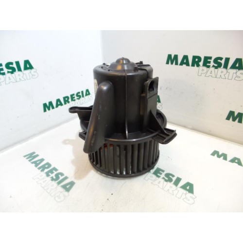 Citroen - C4 - Heating and ventilation fan motor